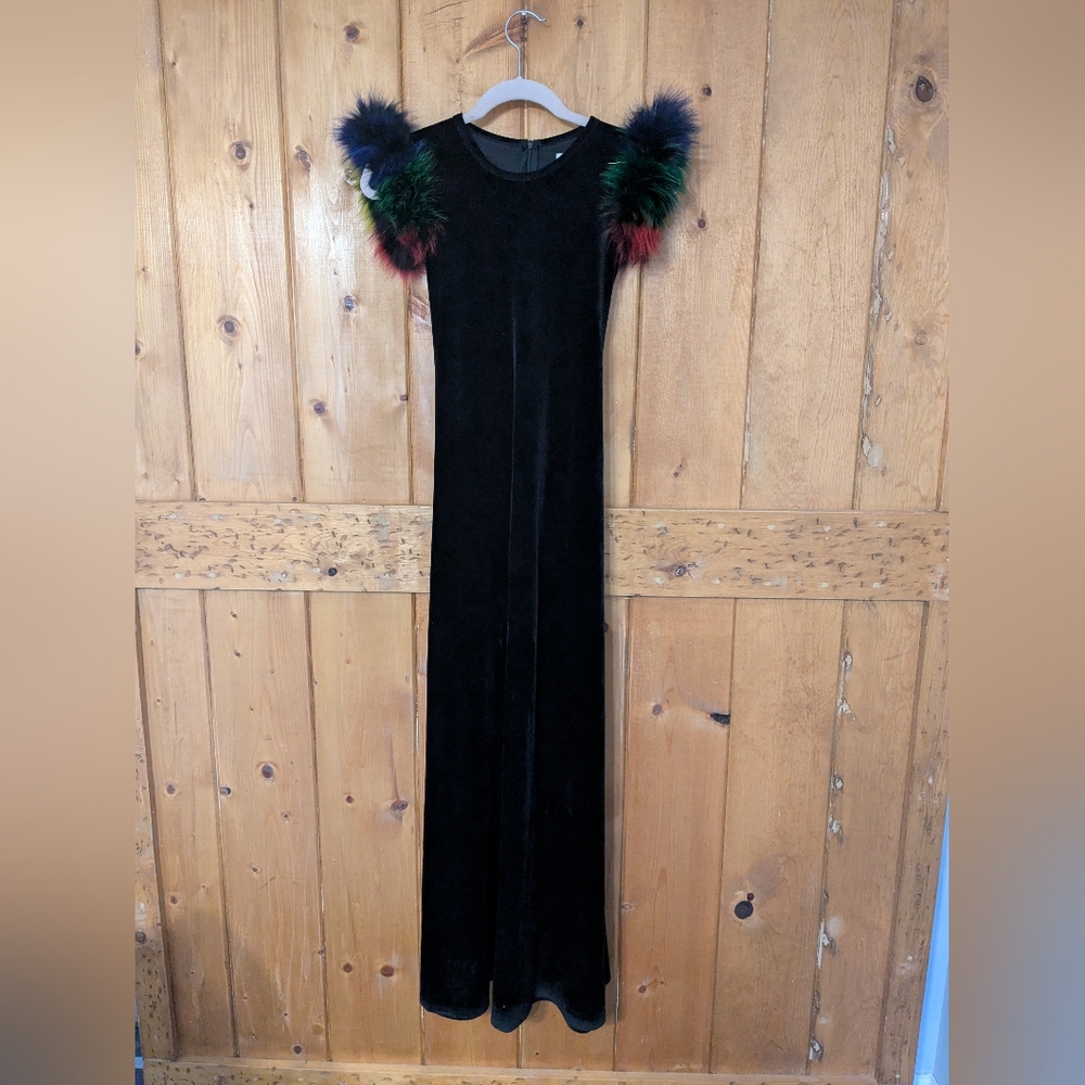 Vintage Y2K Black Velvet Maxi Dress Faux Fur Shoulder Trim Stretch Rayon Gown